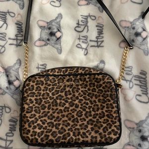 Michael kors crossbody